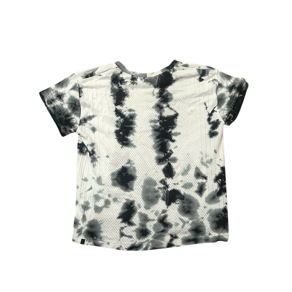 Lululemon Cropped Train To Be Tie Dye Short Sleeve Gum Working Running Top - Picture 7 of 7